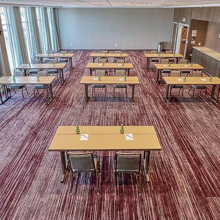 Courtyard By Marriott North Brunswick Hotell Eksteriør bilde