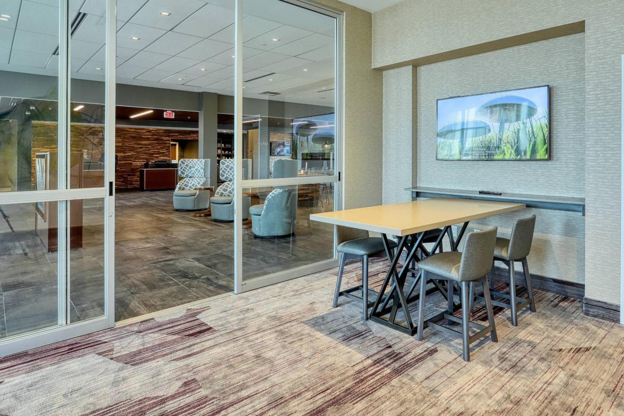 Courtyard By Marriott North Brunswick Hotell Eksteriør bilde