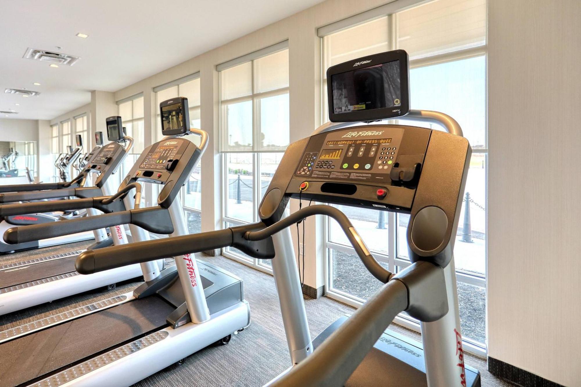 Courtyard By Marriott North Brunswick Hotell Eksteriør bilde