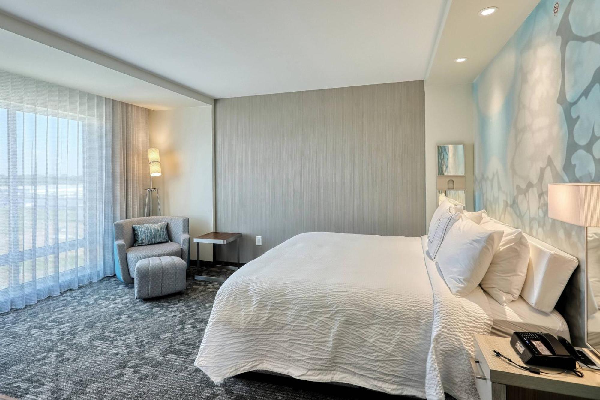 Courtyard By Marriott North Brunswick Hotell Eksteriør bilde